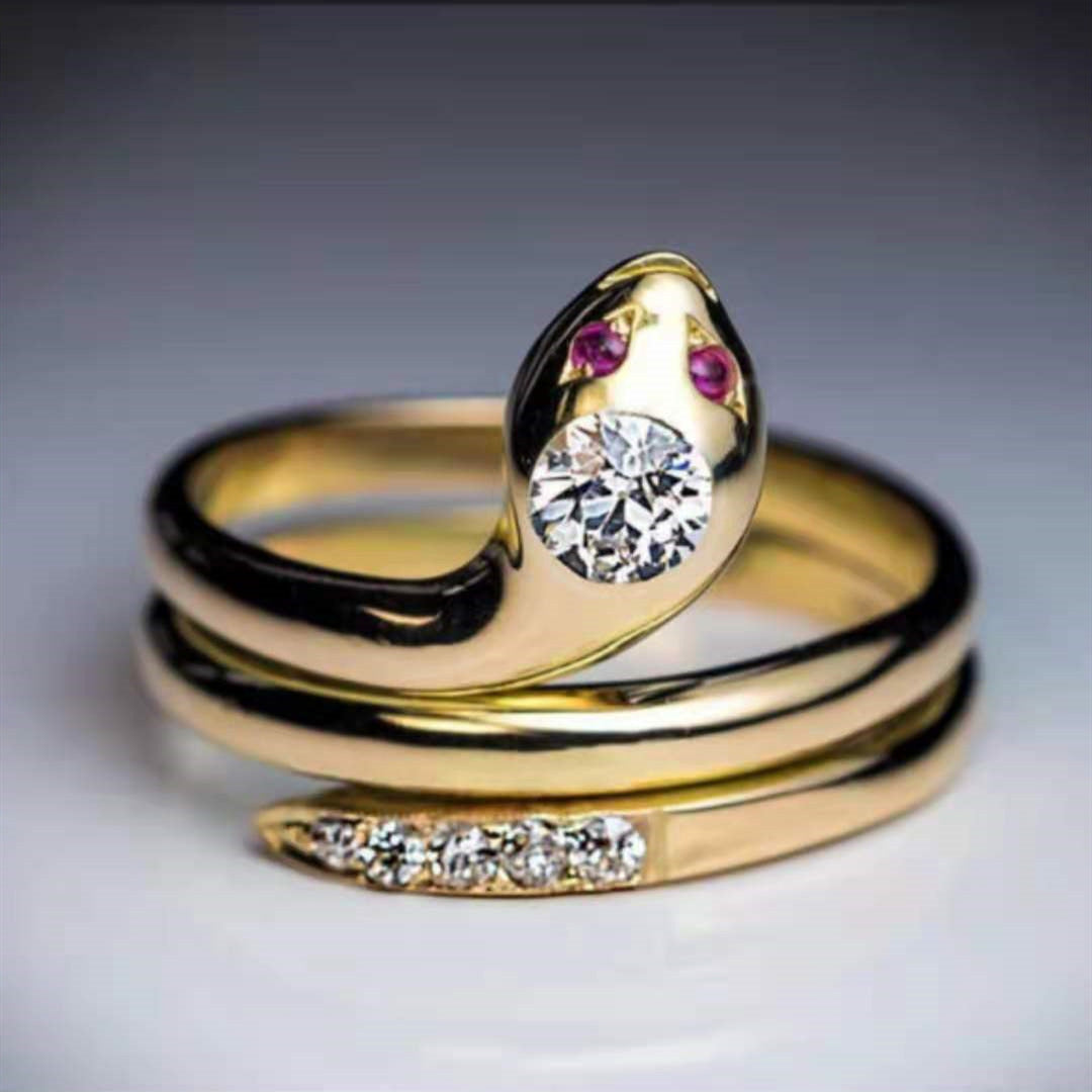 Red Zircon With Fashion Diamond Snake Ring